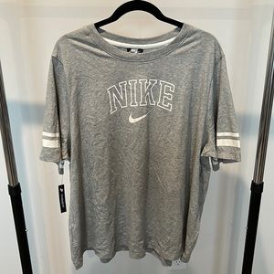 Nike Top